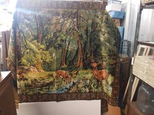 lot 207 image: Nice Deer themed Tapestry - 48 by 72