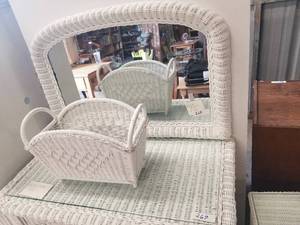 lot 268 image: White wicker mirror and wicker garbage can