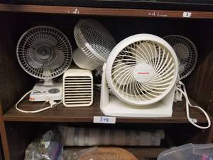 lot 348 image: Selection of small fans
