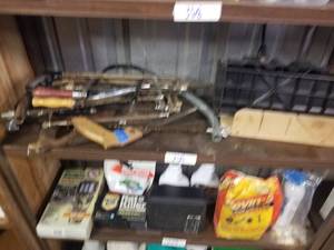 lot 369 image: Selection of tools - saws