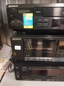 lot 403 image: Electronics - Sony items