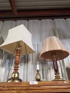 lot 413 image: Selection of Lamps