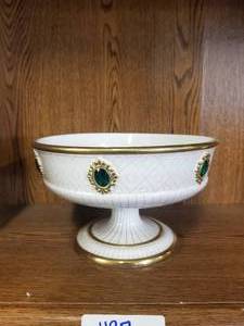 lot 427 image: Very nice stemmed bowl made in Italy