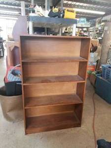 lot 461 image: Book shelf - 9.5 by 30 by 48