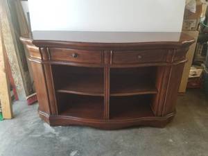 lot 99 image: Very nice wood - TV wall cabinet - 19 by 55 by 32