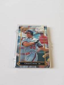 lot 79 image: 1992 Leaf series 1 gold leaf rookies - set of 12
