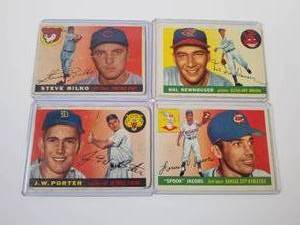 lot 75 image: Selection of 4 baseball cards