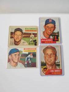lot 68 image: Selection of 4 baseball cards