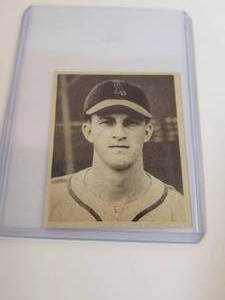 lot 84 image: Stan Musial baseball card - Authenticity unknown