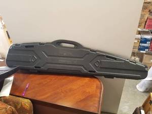 lot 108 image: Hard Plastic gun case by Pro Max