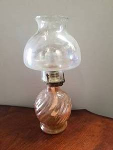lot 129 image: Glass oil lamp