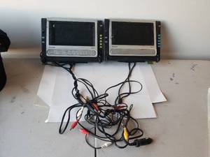 lot 159 image: Venturer mobile - auto dvd player