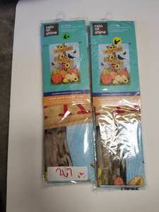 lot 267 image: Large porch flags