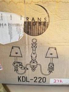 lot 272 image: Light Fixture - hanging