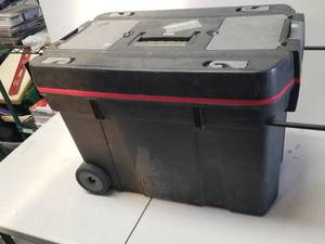lot 274 image: Rolling tool box