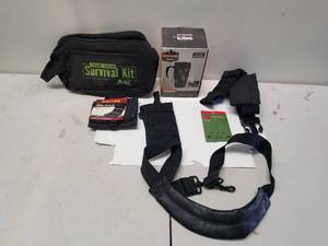 lot 295 image: Outdoor selection - ammo pouch, belt, tumbler