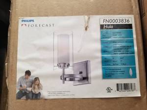 lot 301 image: Light fixture - wall mount