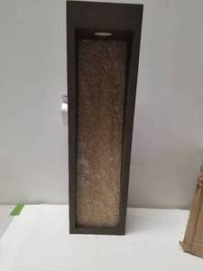 lot 307 image: Light fixture - wall mount