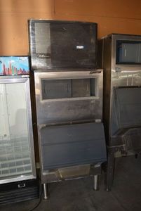 lot 25 image: Follett Ice Machine