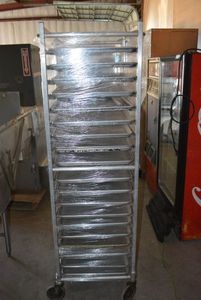 lot 29 image: Commercial Restaurant 20 Pan Tray Rack