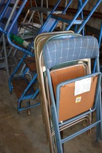 lot 52 image: 6 Folding Chairs as shown