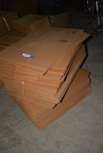 lot 190 image: Shipping Boxes 12x12x4
