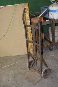 lot 174 image: Hand Truck Dolly