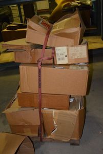 lot 158 image: Shipping Boxes Small Rectangles, Square Boxes and Plastic Sheets,  Boxes size 26x6x4, see pictures