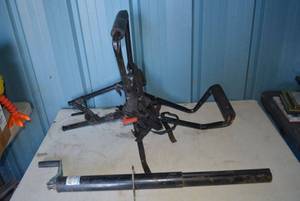 lot 28 image: Trailer Jack and Bike Carrier