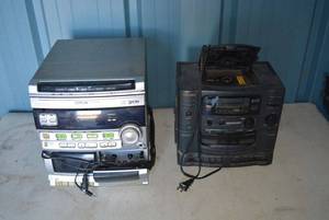 lot 37 image: Phillips Magnavox Sound System, Koss Sound System