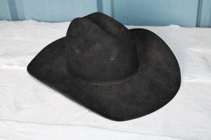 lot 66 image: Resistol Black 5X Pure Fur Felt Hat size 6 78
