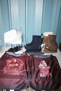 lot 84 image: Duck Dynasty Seat Covers and boot inserts, and more