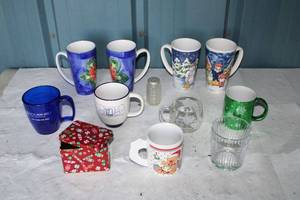 lot 90 image: Glassware Christmas cups and more