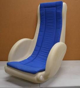 lot 119 image: Plastic Video Gamer Chair