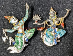 lot 25 image: Pair of Sterling Brooch Pin.