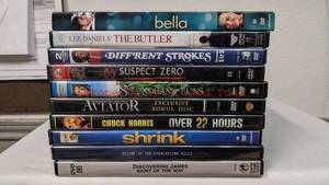 lot 48 image: Lot of 10 DVDs Movies.