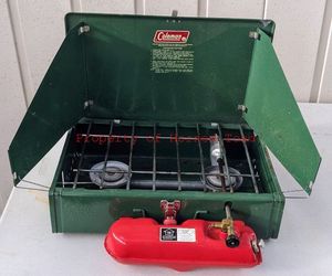 lot 95 image: Coleman Camping Stove Working