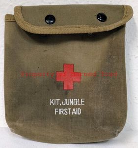 lot 172 image: Original US Army Vietnam M-2 JUNGLE FIRST AID KIT CANVAS BAG (#6254)