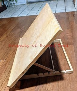 lot 184 image: Art Board Stand Easel