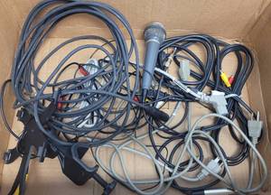 lot 54 image: MICROPHONE AND ASSORTED CABLES AS SHOWN.