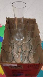 lot 83 image: (17) GLASS VASES AS SHOWN. EACH APPROX. 8 H. SOLD 17 X THE MONEY