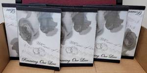 lot 133 image: (8) HEAVY CONSTRUCTION STAND UP PICTURE FRAMES IN STYLE SHOWN. SOLD 8 X THE MONEY