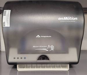 lot 169 image: GEORGIA PACIFIC enMOTION AUTOMATED TOUCHLESS DISPENSER AS SHOWN.