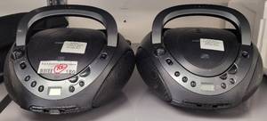 lot 180 image: (2) MEMOREX CDRADIO BOOMBOX MODEL MP8806 AS SHOWN. SOLD 2 X THE MONEY