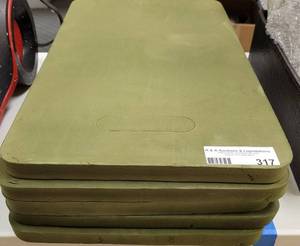 lot 317 image: LOT OF KNEELING PADS AS SHOWN.