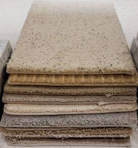 lot 325 image: (12) CARPET MATS IN VARIOUS BRANDS AS SHOWN.
