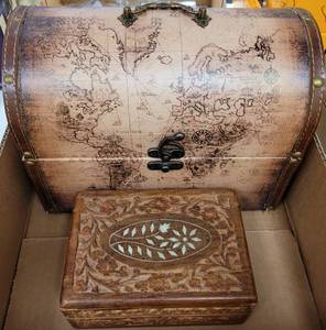 lot 344 image: DECORATIVE BOXES AS SHOWN.