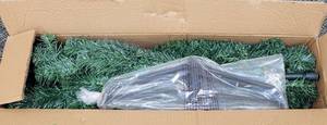 lot 256 image: NEW 6FT CHRISTMAS TREE IN BOX AS SHOWN.