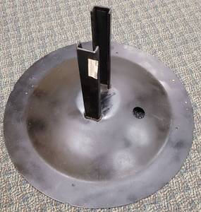 lot 270 image: LARGE ROUND METAL STAND AS SHOWN.