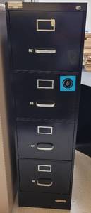 lot 276 image: STEELCASE 4-DRAWER METAL FILE CABINET AS SHOWN. APPROX. 15 W x 28.5 D x 52.5 H.